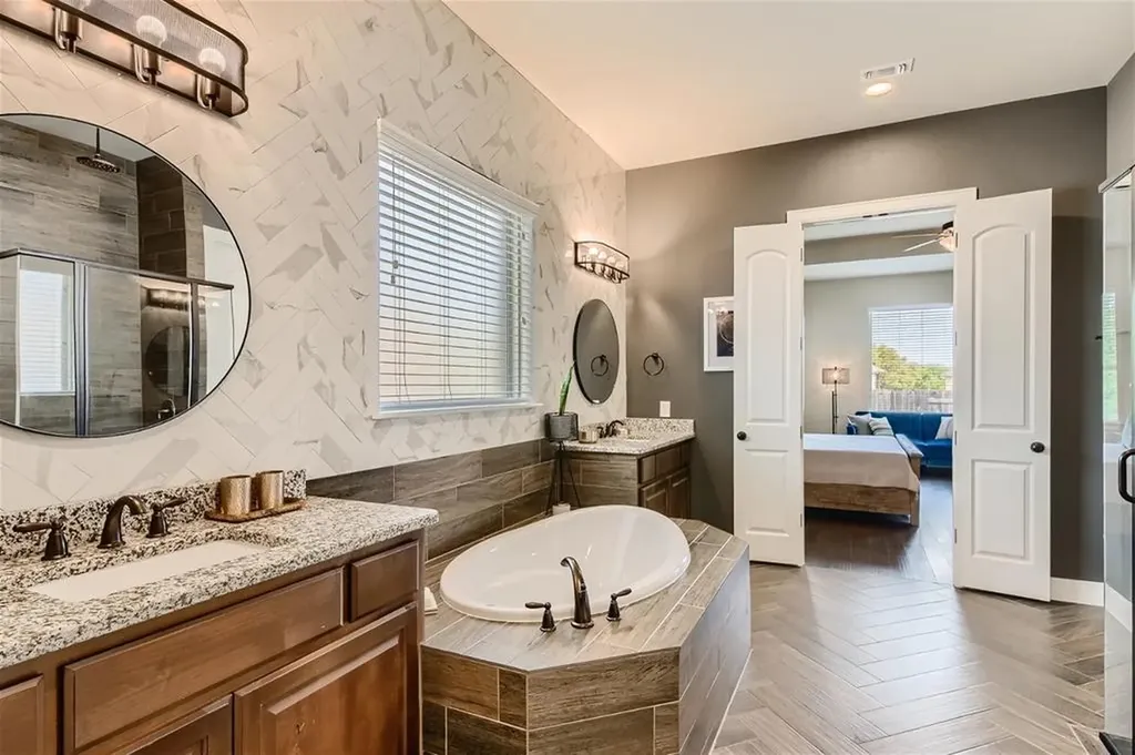 269 Pink Granite Boulevard Dripping Springs TX 78620