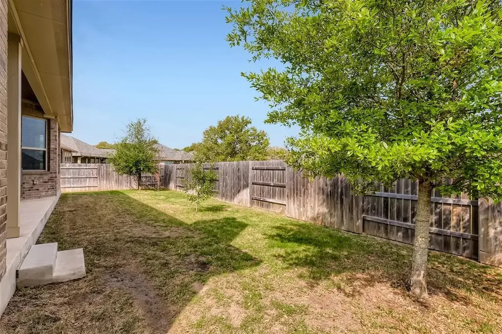269 Pink Granite Boulevard Dripping Springs TX 78620