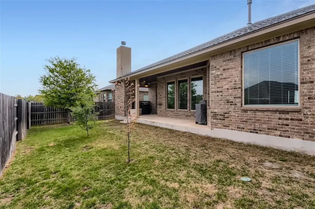 269 Pink Granite Boulevard Dripping Springs TX 78620