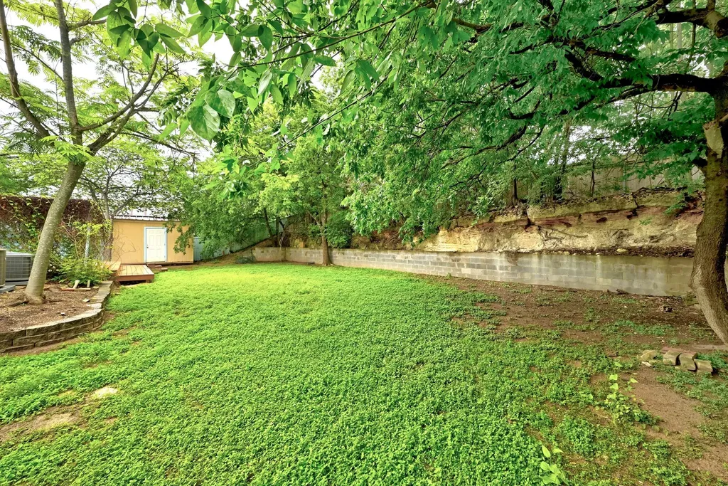 2405 Bahama Road Austin TX 78733