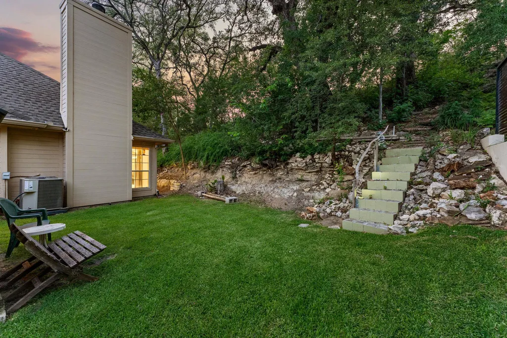 2700 Pearce Road Austin TX 78730