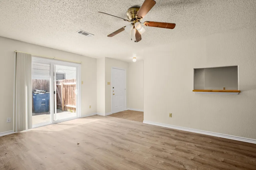 13309-B Saddlebrook Austin TX 78729