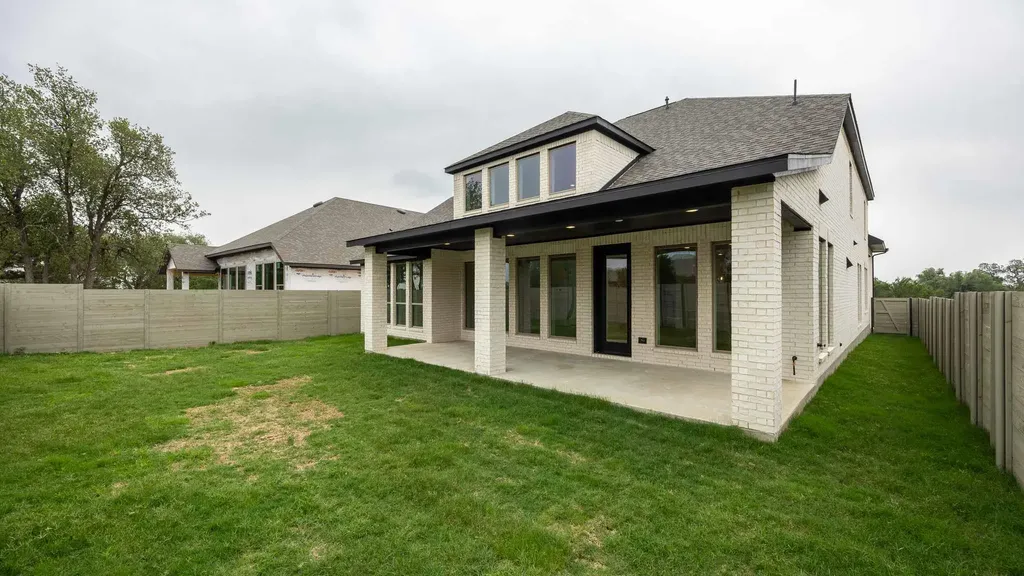 800 High Summit Drive Georgetown TX 78628