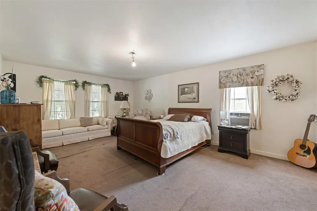 351 County Road 326 Bertram TX 78605