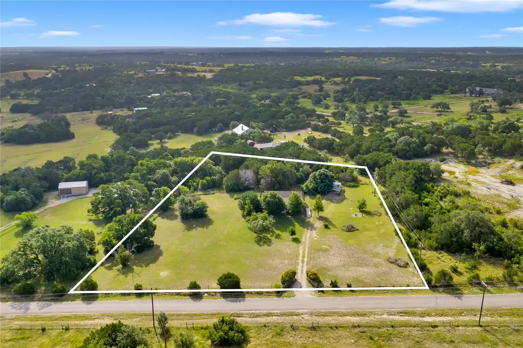 351 County Road 326 Bertram TX 78605