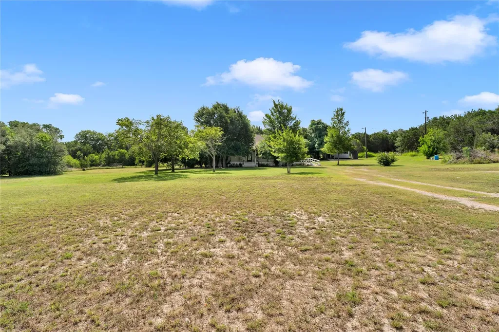 351 County Road 326 Bertram TX 78605