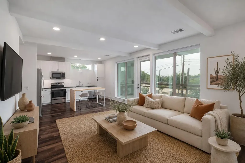 4704 Sunset Trail Austin TX 78745