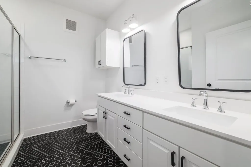 4704 Sunset Trail Austin TX 78745