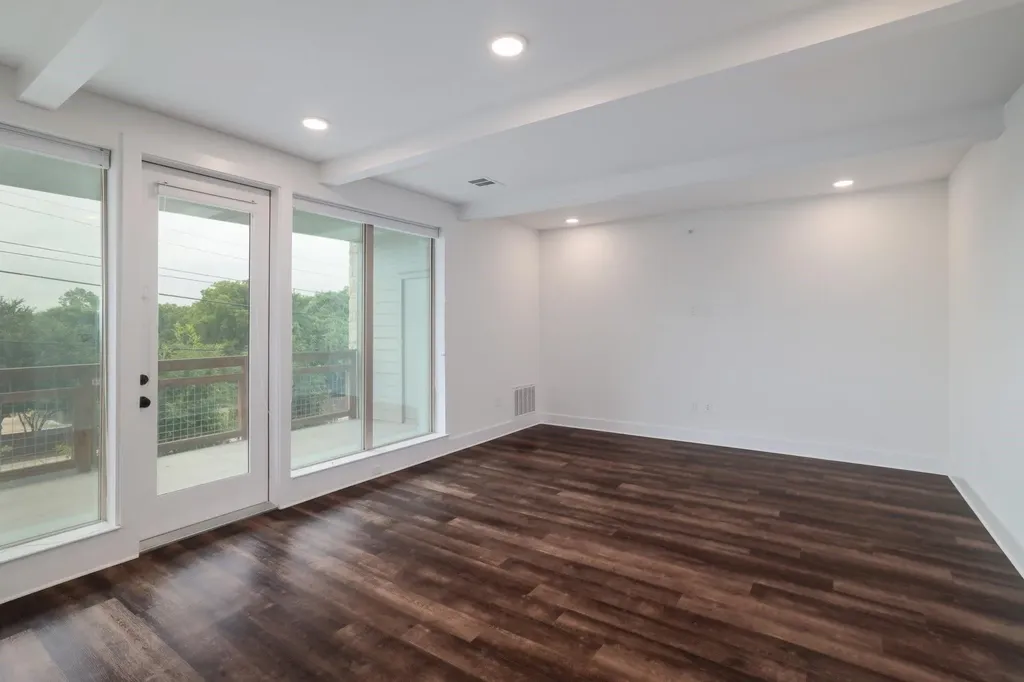 4704 Sunset Trail Austin TX 78745