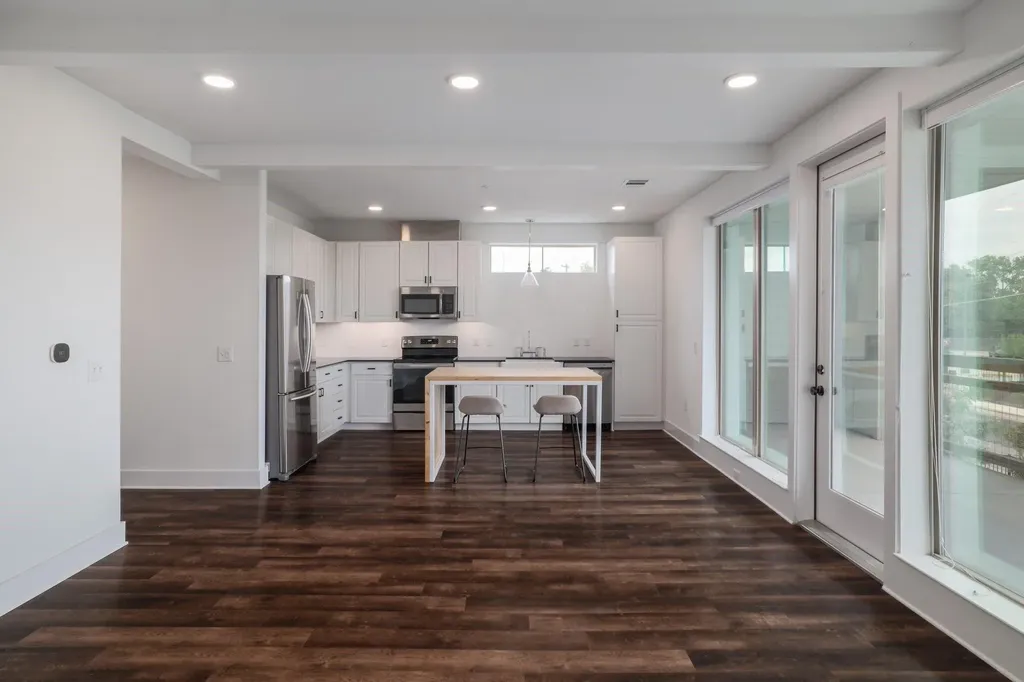 4704 Sunset Trail Austin TX 78745