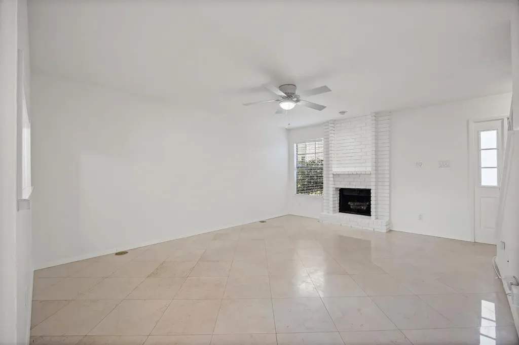 8400 Jamestown Drive Austin TX 78758