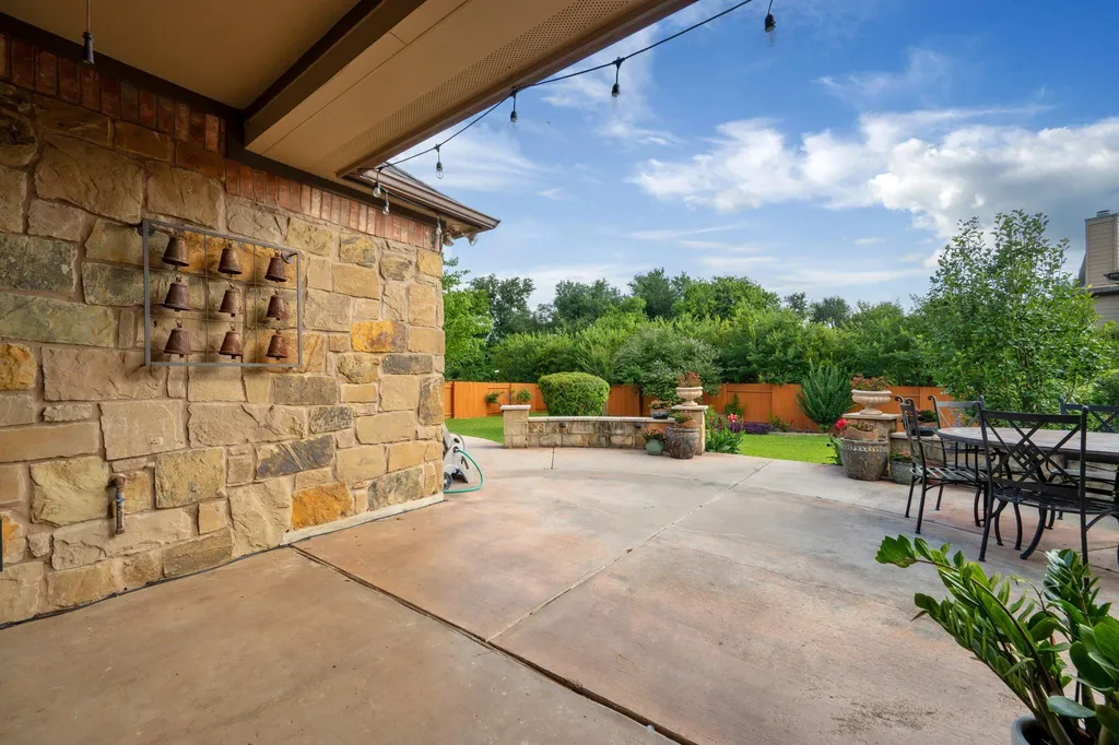 1596 Courmayeur Court Round Rock TX 78665