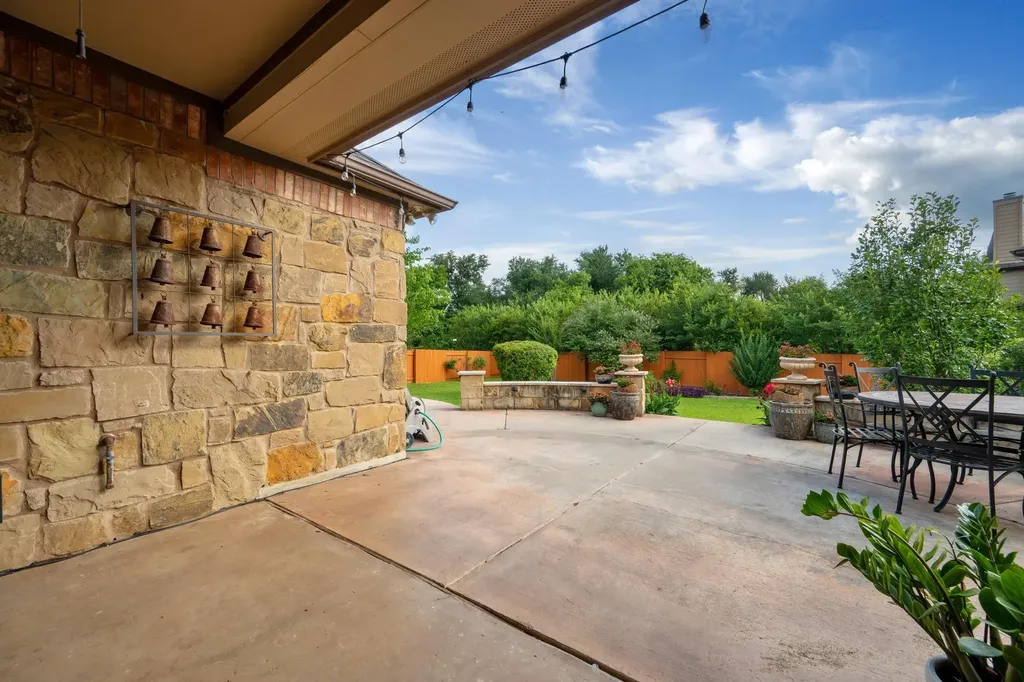 1596 Courmayeur Court Round Rock TX 78665