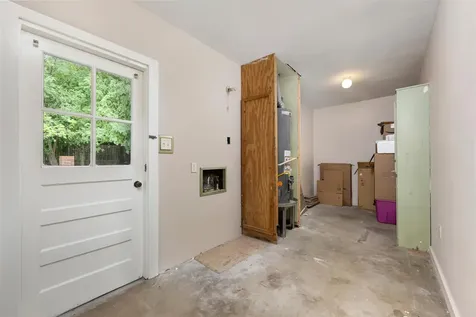 11502 Oakwood Drive Austin TX 78753