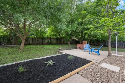 11502 Oakwood Drive Austin TX 78753