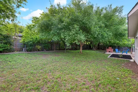 11502 Oakwood Drive Austin TX 78753