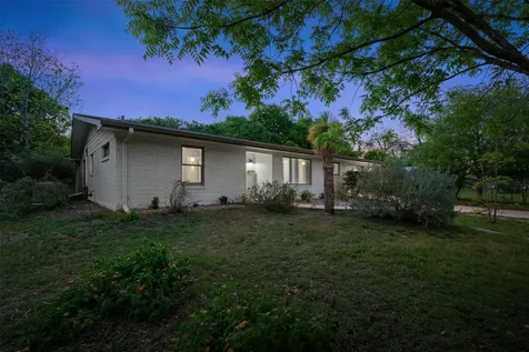 11502 Oakwood Drive Austin TX 78753
