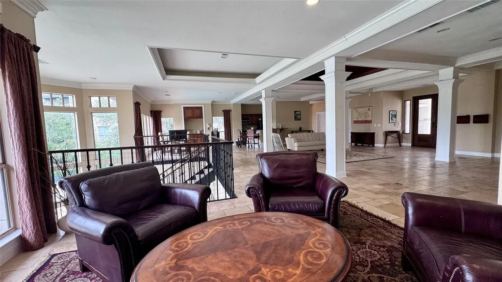 6000 Shepherd Mountain Cove Austin TX 78730