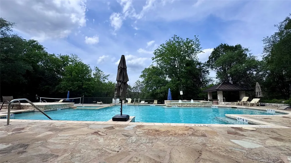 6000 Shepherd Mountain Cove Austin TX 78730