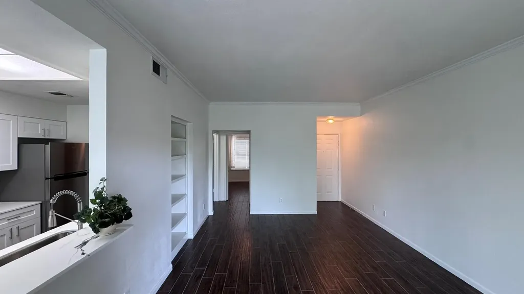 6000 Shepherd Mountain Cove Austin TX 78730