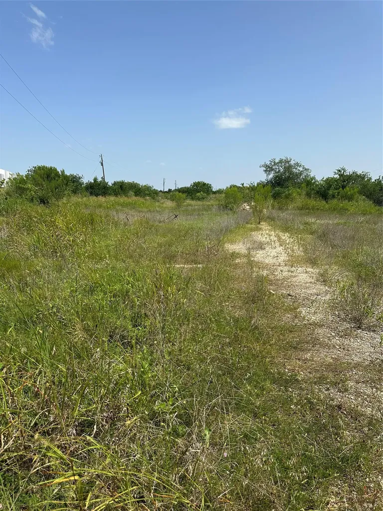 6709 Fm 1327 Austin TX 78747