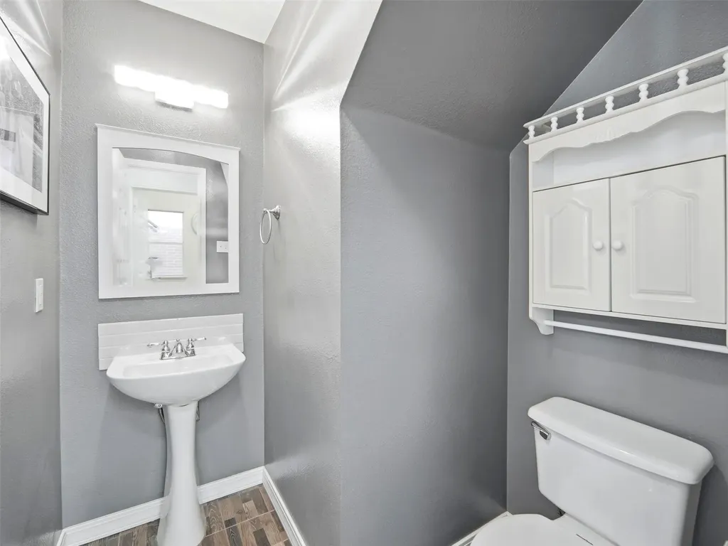 11304 Canterbury Tales Lane Austin TX 78748