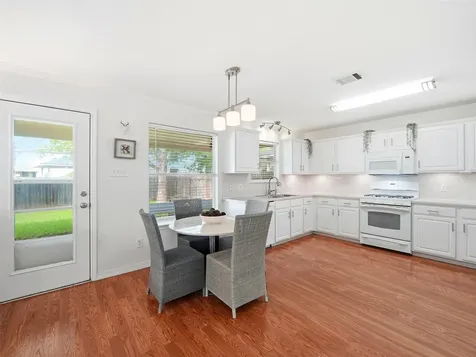 11304 Canterbury Tales Lane Austin TX 78748