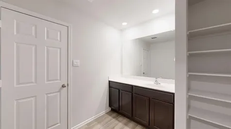 160 Mcnamara Court Jarrell TX 76537