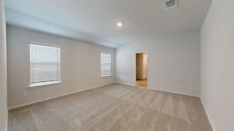 160 Mcnamara Court Jarrell TX 76537