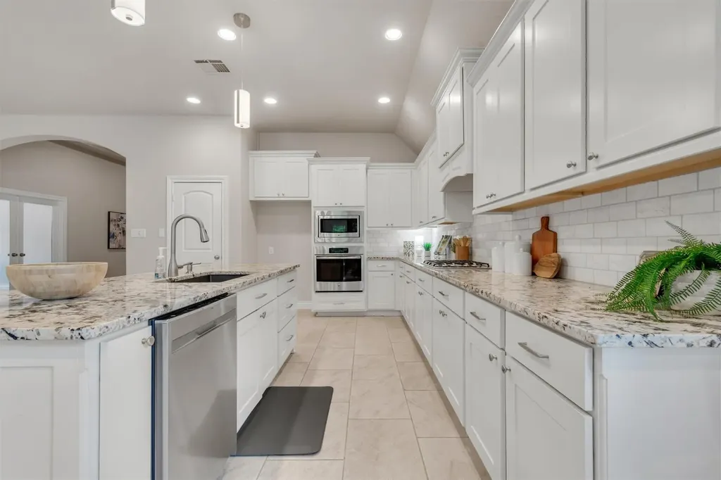 6117 Lake Teravista Way Georgetown TX 78626