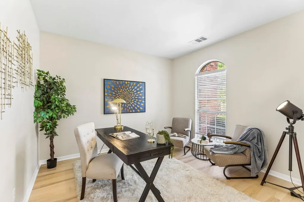 11200 Savin Hill Lane Austin TX 78739