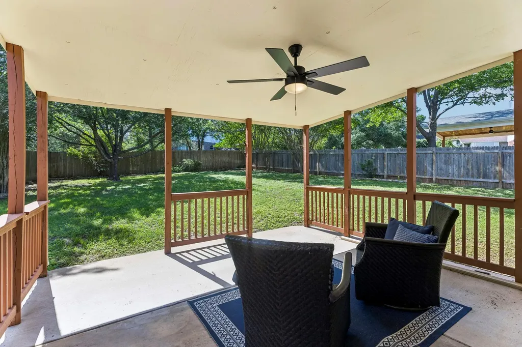 11200 Savin Hill Lane Austin TX 78739