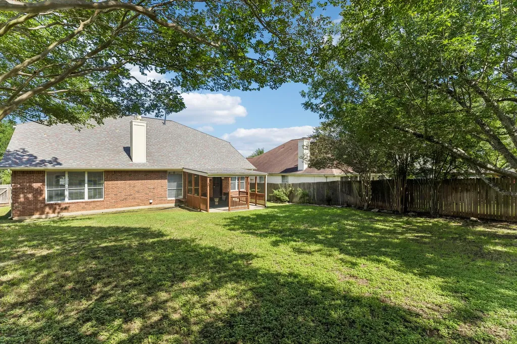 11200 Savin Hill Lane Austin TX 78739