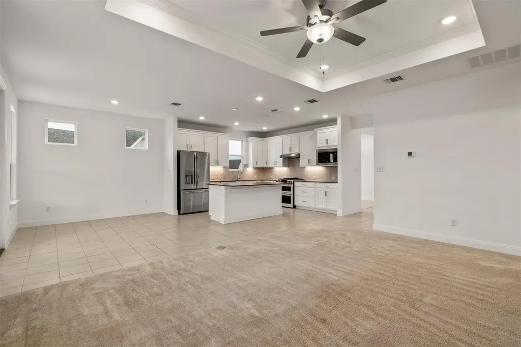 302 Barn Hill Loop Dripping Springs TX 78620