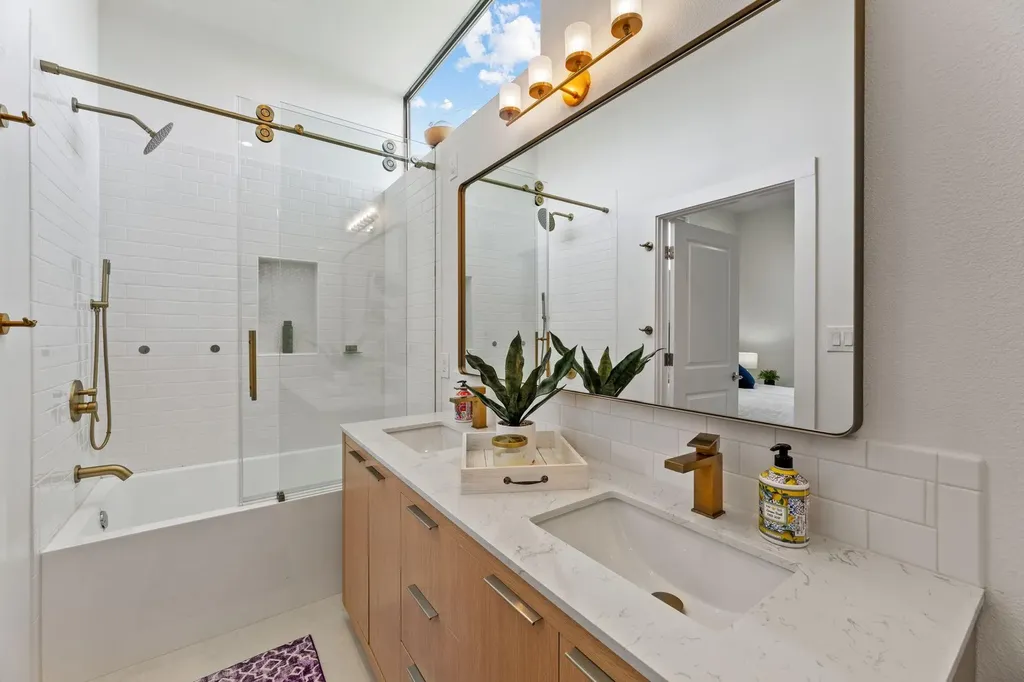 5809 Toscana Avenue Austin TX 78724