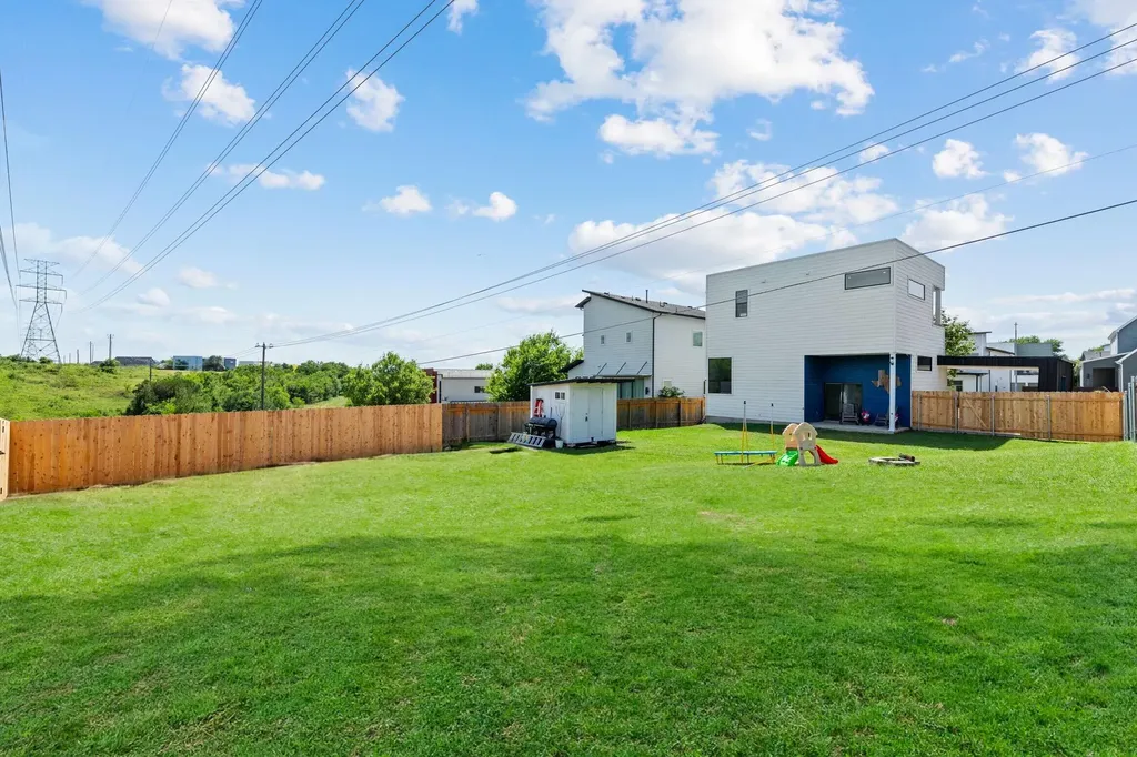 5809 Toscana Avenue Austin TX 78724