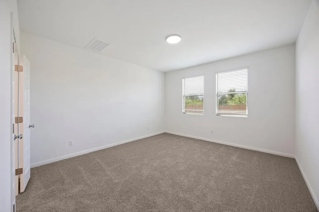 196 Hornet Street Elgin TX 78621