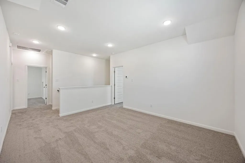 196 Hornet Street Elgin TX 78621