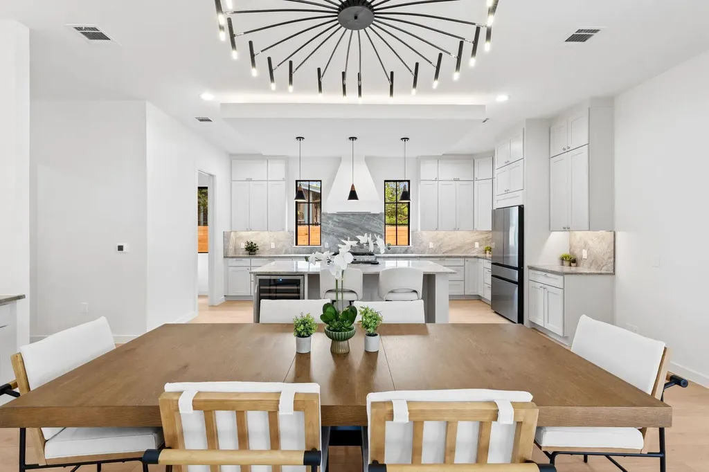 4513 Hank Avenue Austin TX 78745