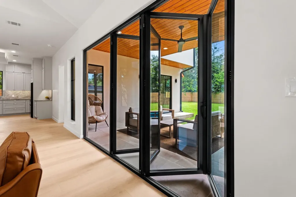 4513 Hank Avenue Austin TX 78745