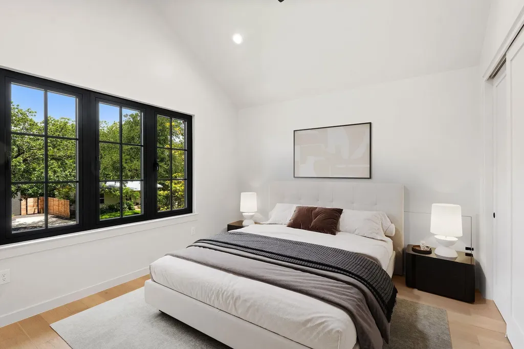 4513 Hank Avenue Austin TX 78745