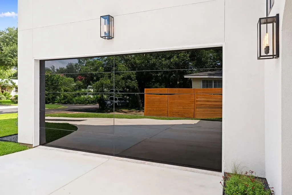 4513 Hank Avenue Austin TX 78745