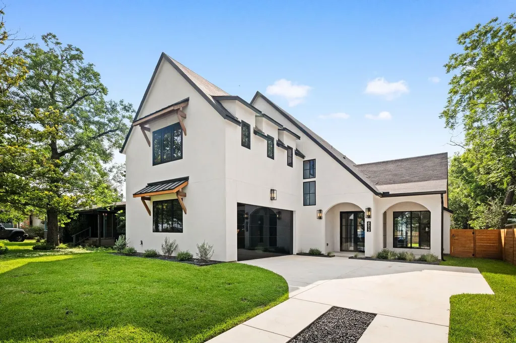 4513 Hank Avenue Austin TX 78745