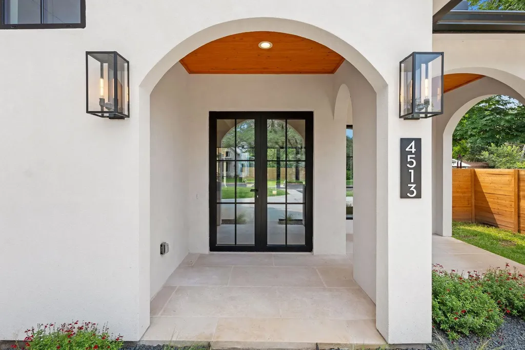4513 Hank Avenue Austin TX 78745