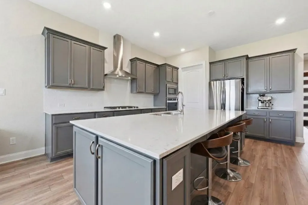 513 Barnhill Loop Dripping Springs TX 78620