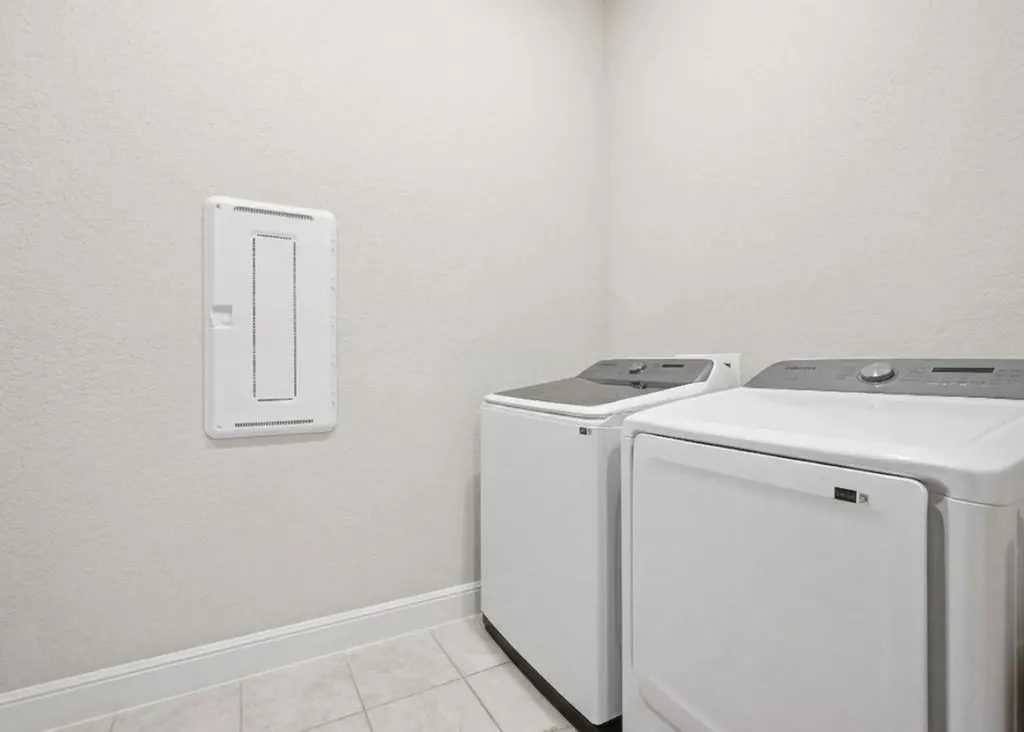 513 Barnhill Loop Dripping Springs TX 78620
