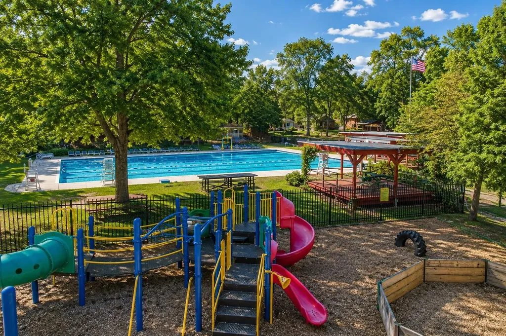 2107 Saratoga Drive Austin TX 78733