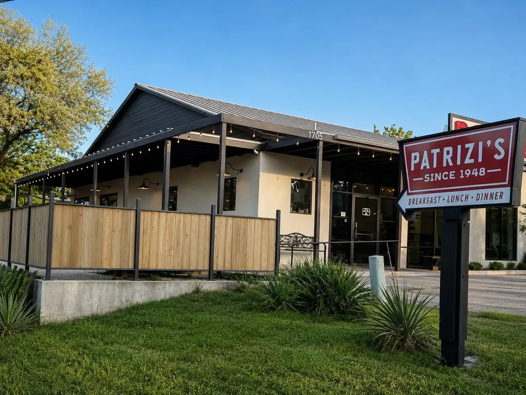 2107 Saratoga Drive Austin TX 78733