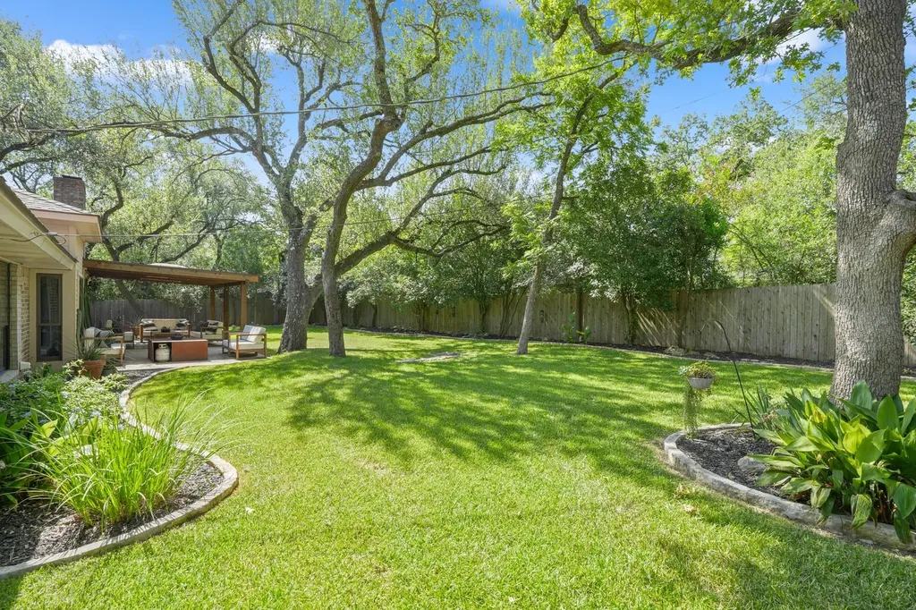 9909 Brandywine Circle Austin TX 78750