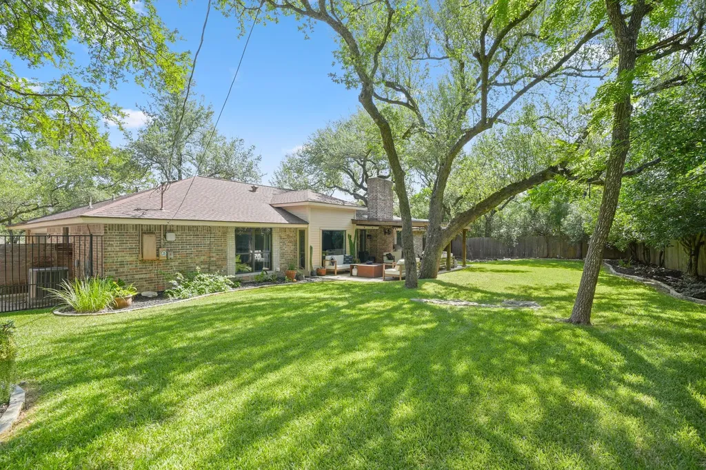 9909 Brandywine Circle Austin TX 78750